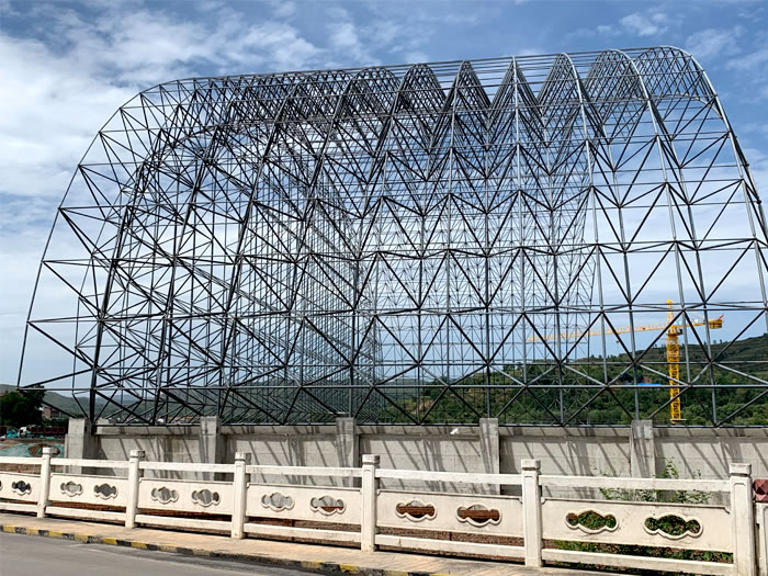 淮安山寨礦儲煤棚網(wǎng)架